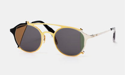 MM-0027 Sunglasses : broken Lens