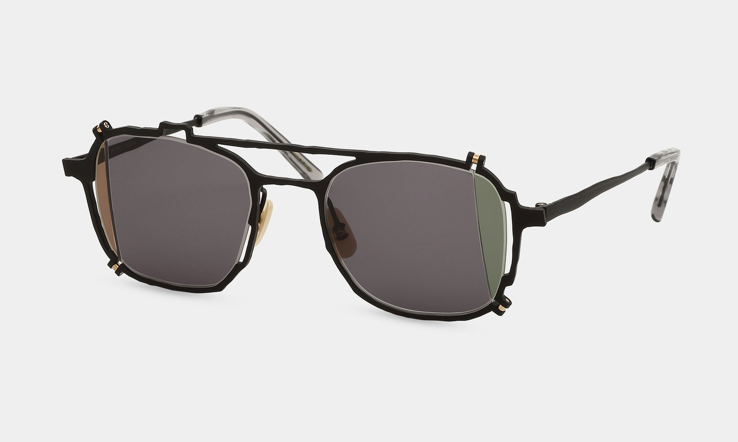 MM-0080 Sunglasses : broken Lens